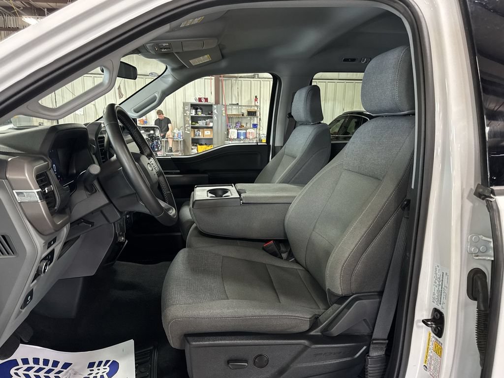 Used 2025 Ford F150 XLT w/ Equipment Group 301A Standard RWD image 12