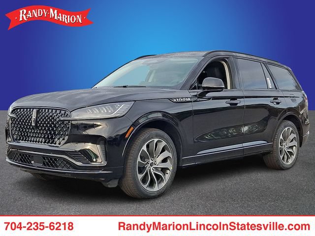 New 2026 Lincoln Aviator AWD w/ Jet Appearance Package