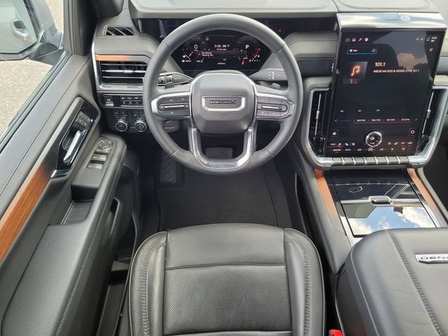 Certified 2025 GMC Yukon XL Denali AWD/4WD image 19