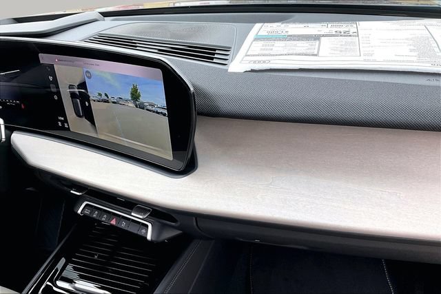 New 2026 Audi Q3 quattro 2.0T AWD/4WD image 16