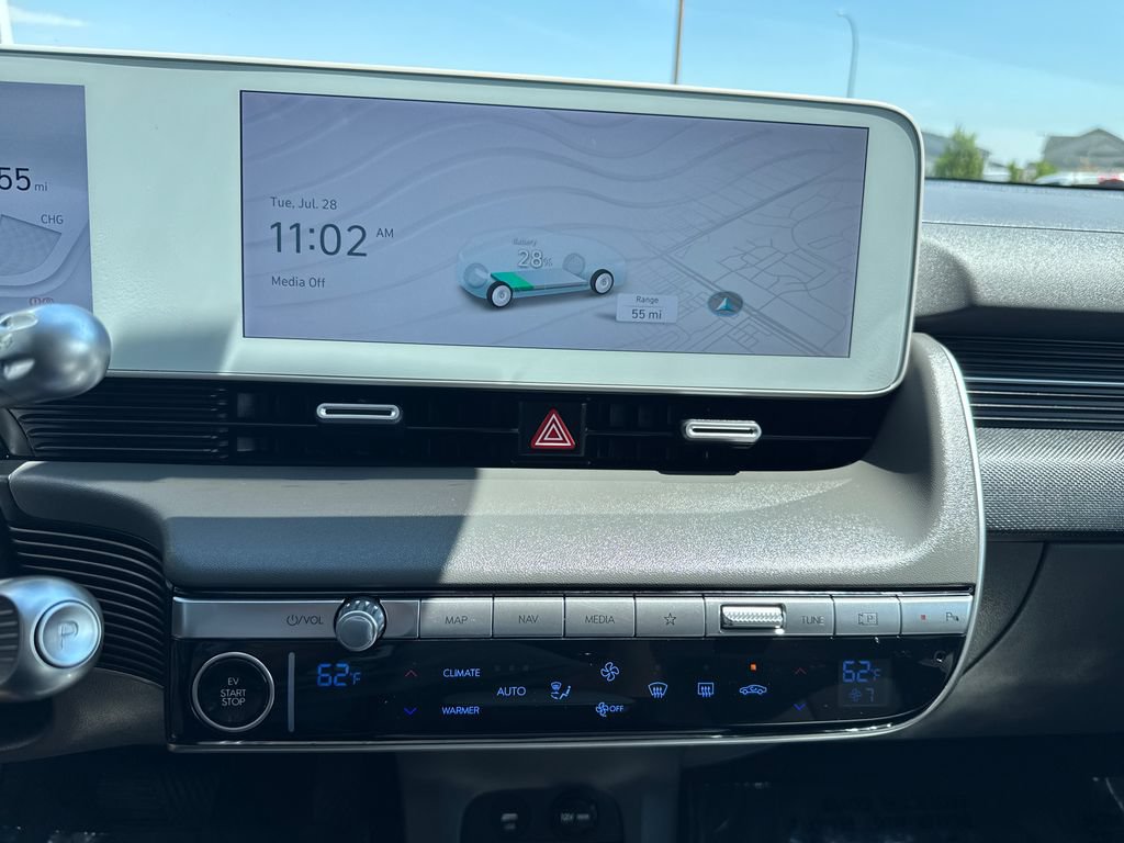 Used 2024 Hyundai Ioniq 5 SEL AWD/4WD image 17