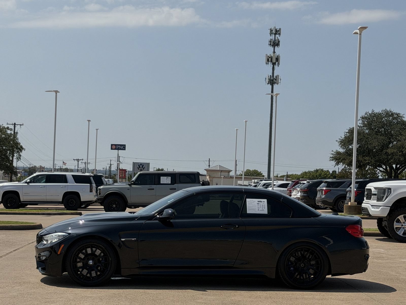Used 2015 BMW M4 Convertible RWD image 7