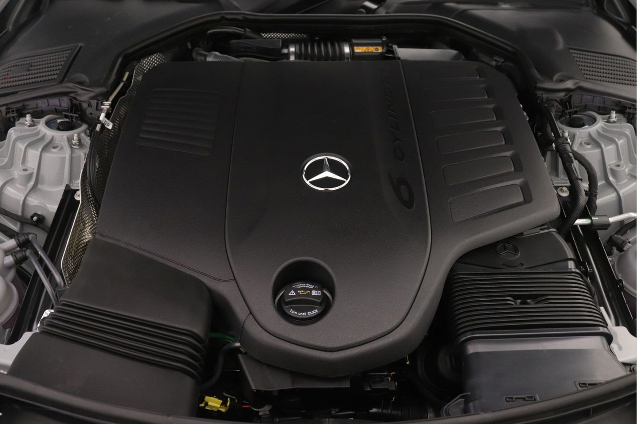 New 2026 Mercedes-Benz CLE 450 4MATIC Coupe image 9