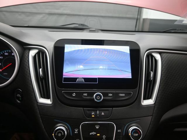 Used 2021 Chevrolet Malibu RS FWD image 35