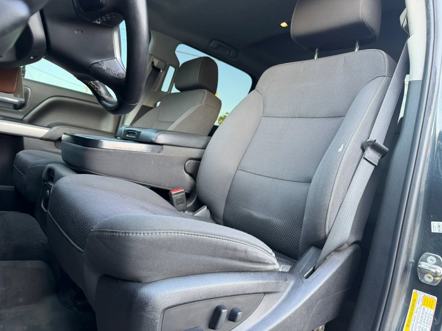 Used 2018 Chevrolet Silverado 3500 LT w/ LT Convenience Package AWD/4WD image 9