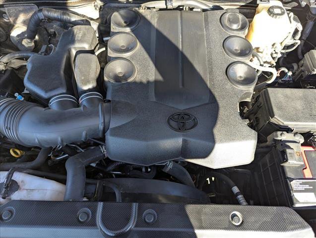 Used 2021 Toyota 4Runner SR5 AWD/4WD image 22