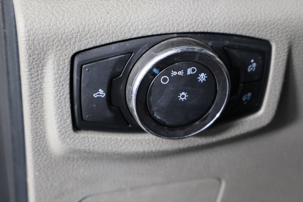 Used 2017 Ford F250 XL w/ Power Equipment Group RWD image 14