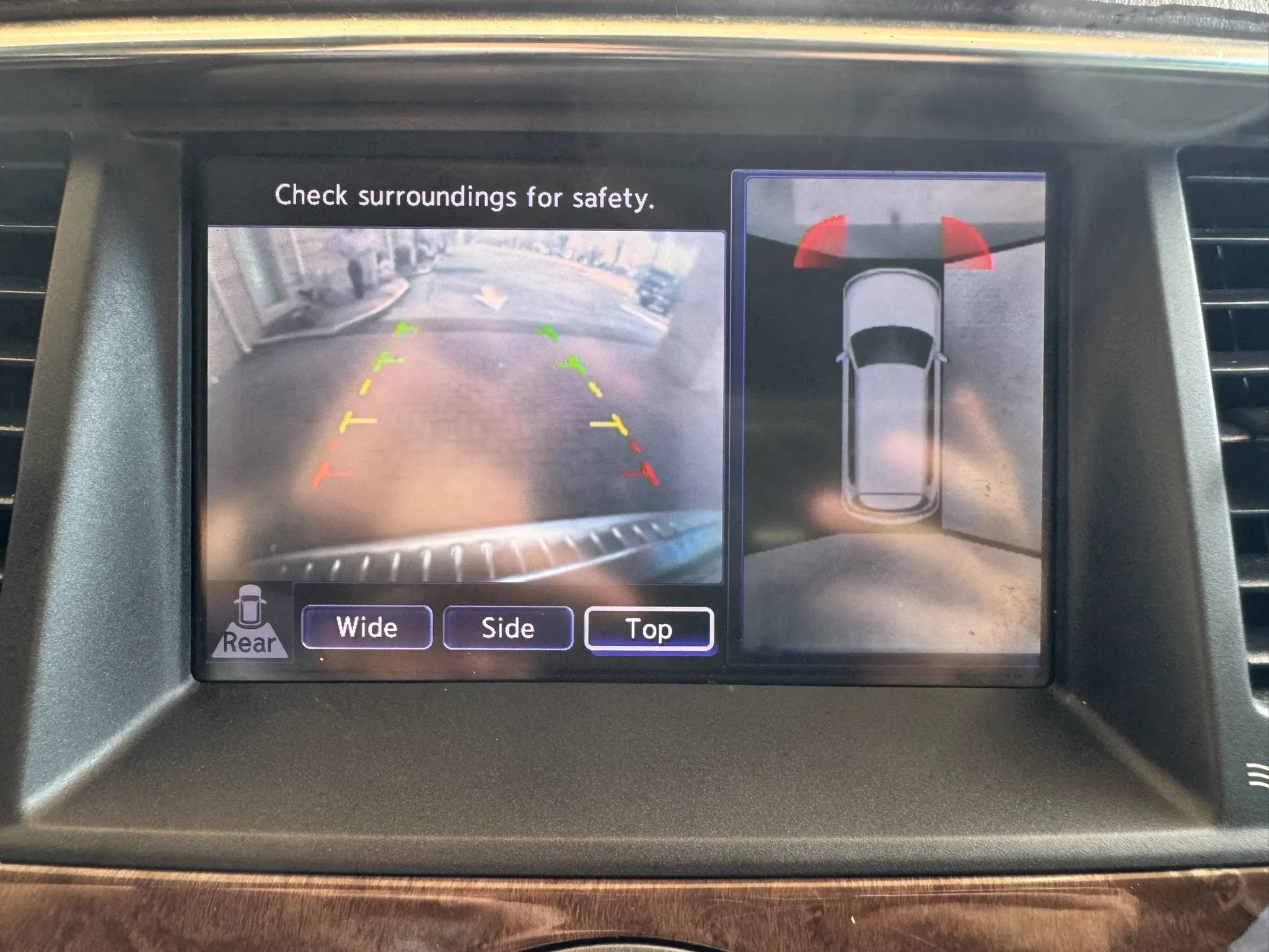 Used 2012 INFINITI QX56 4WD w/ Deluxe Touring Pkg image 28