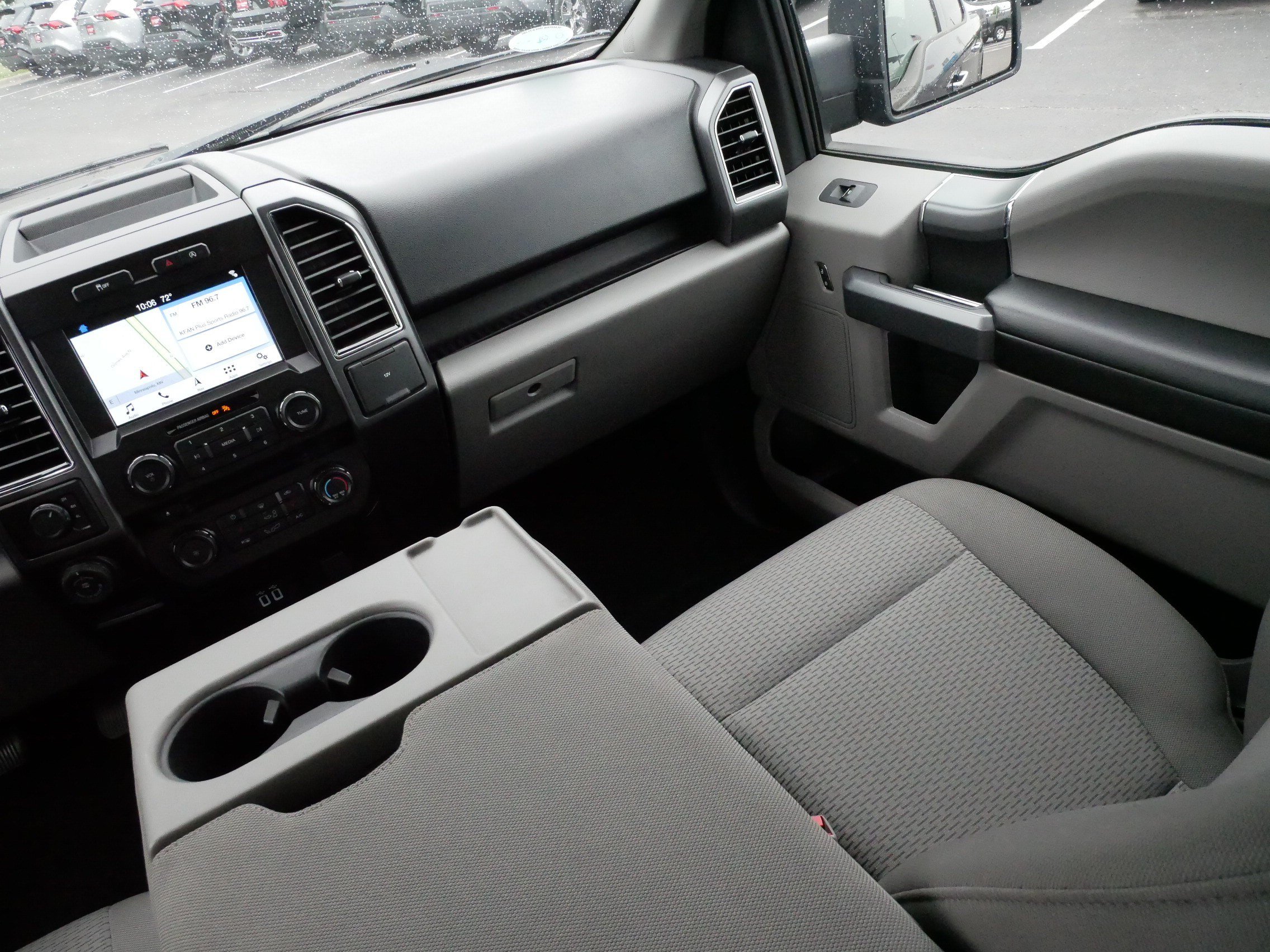 Used 2018 Ford F150 XLT w/ Equipment Group 302A Luxury AWD/4WD image 11