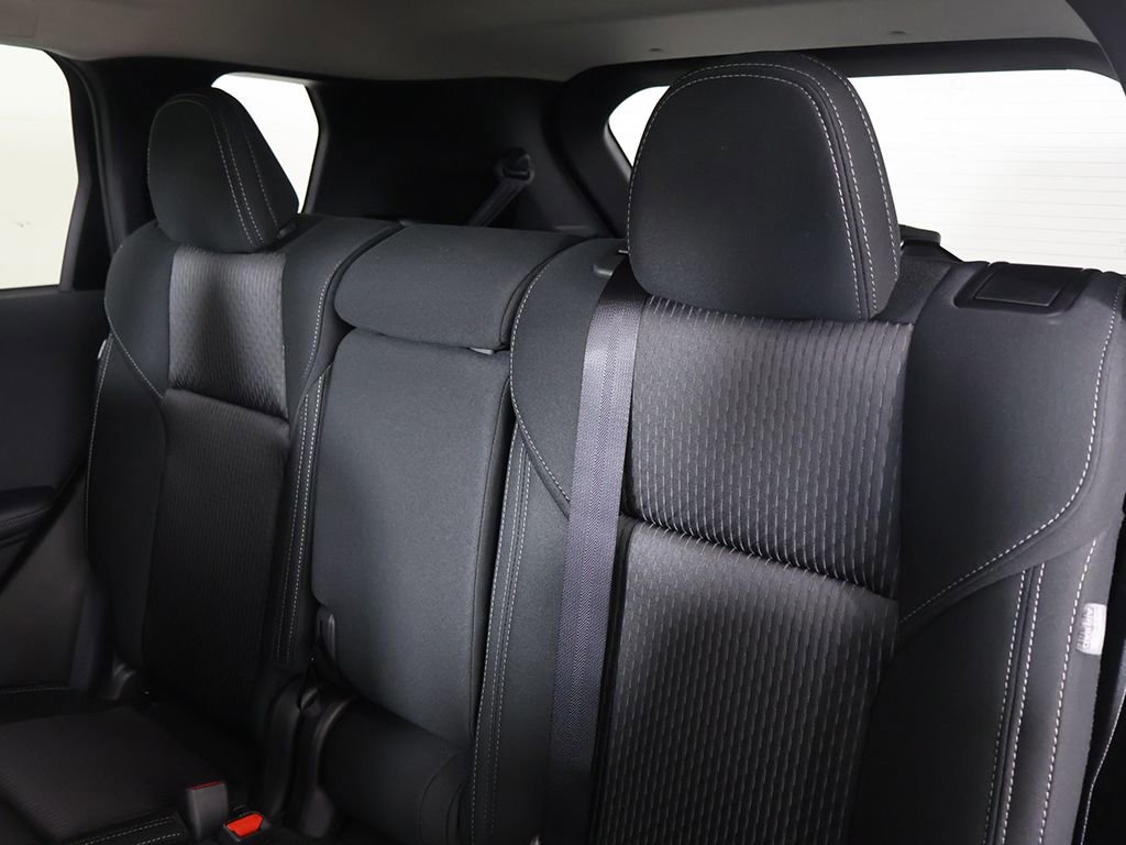 New 2026 Mitsubishi Outlander ES FWD image 31