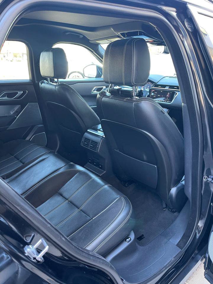 Used 2019 Land Rover Range Rover Velar R-Dynamic SE AWD/4WD image 18