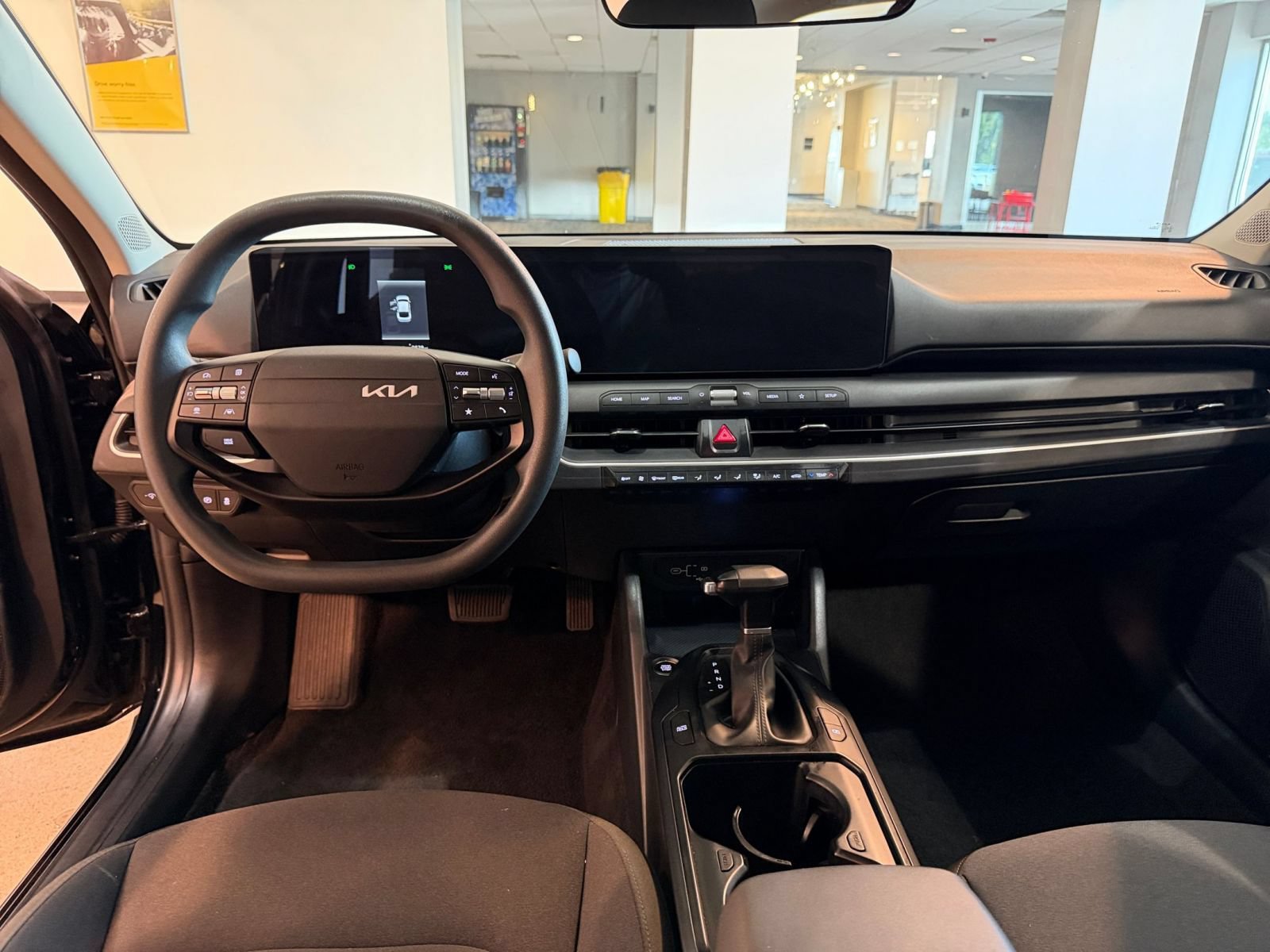Used 2026 Kia K4 FWD image 34