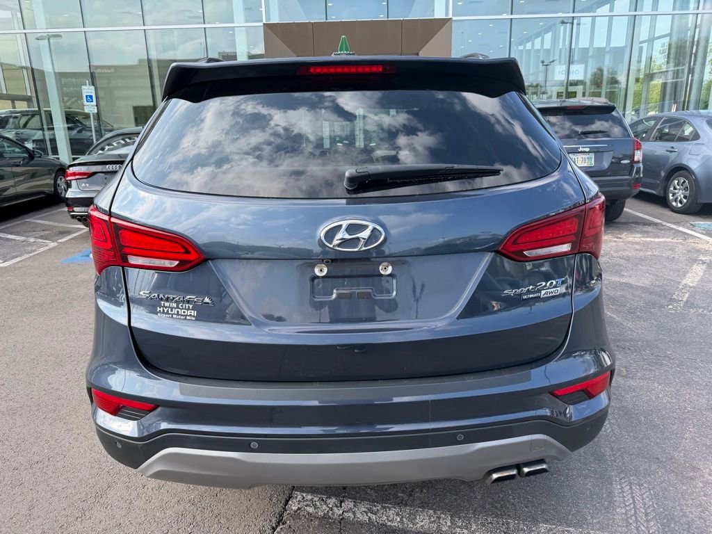 Used 2017 Hyundai Santa Fe Sport AWD/4WD image 4