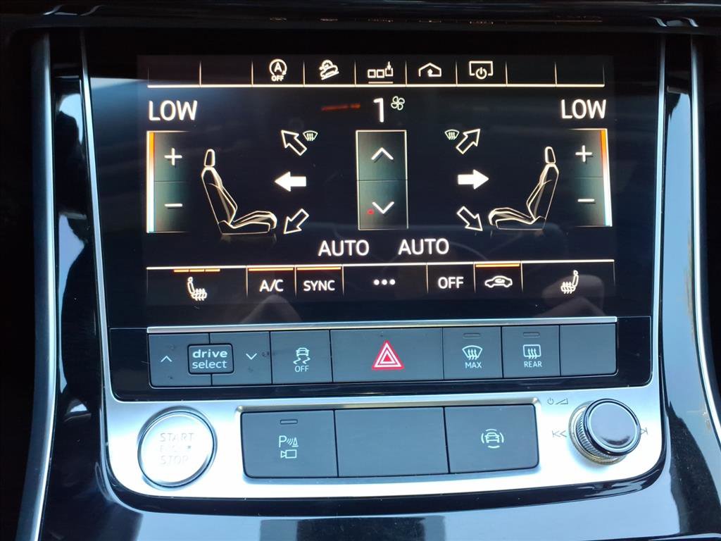 Used 2020 Audi Q7 3.0T Premium w/ Convenience Package image 22