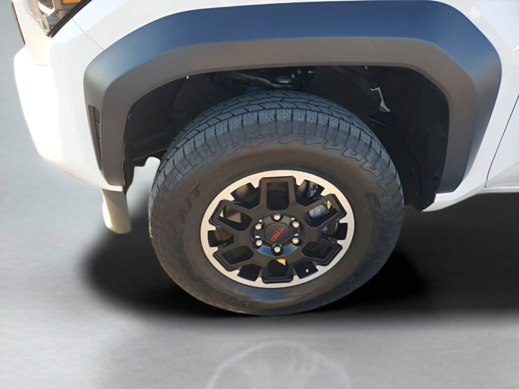 Used 2024 Toyota Tacoma TRD Off-Road w/ TRD Off Road Upgrade Package image 18