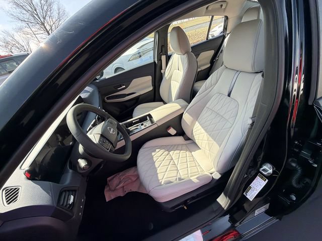 New 2026 Nissan Sentra SL w/ Floor Mat Package FWD image 10