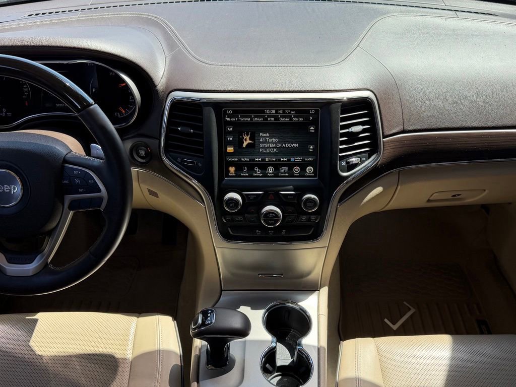 Used 2015 Jeep Grand Cherokee Overland RWD image 9
