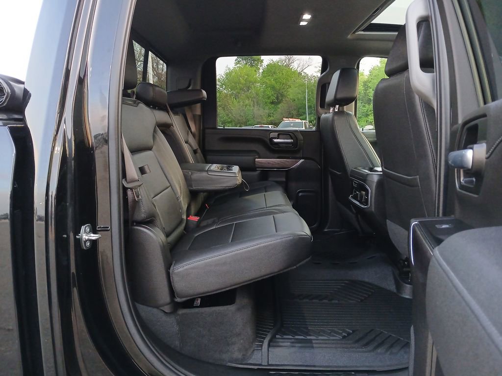 Used 2022 Chevrolet Silverado 3500 LTZ w/ LTZ Premium Package image 28