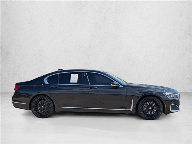 Used 2022 BMW 750i xDrive AWD/4WD image 4