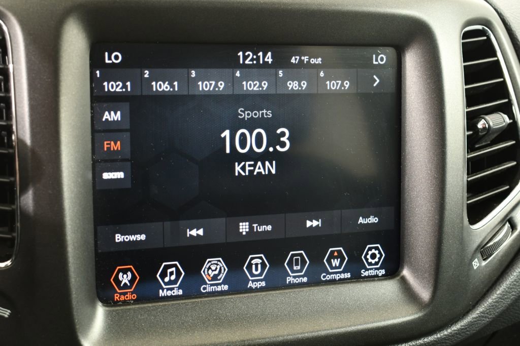 Used 2019 Jeep Compass Trailhawk image 29