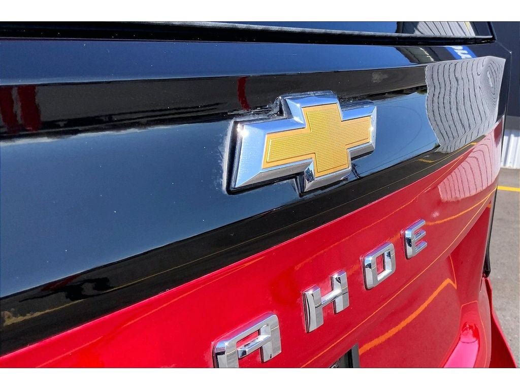 Used 2026 Chevrolet Tahoe High Country AWD/4WD image 34