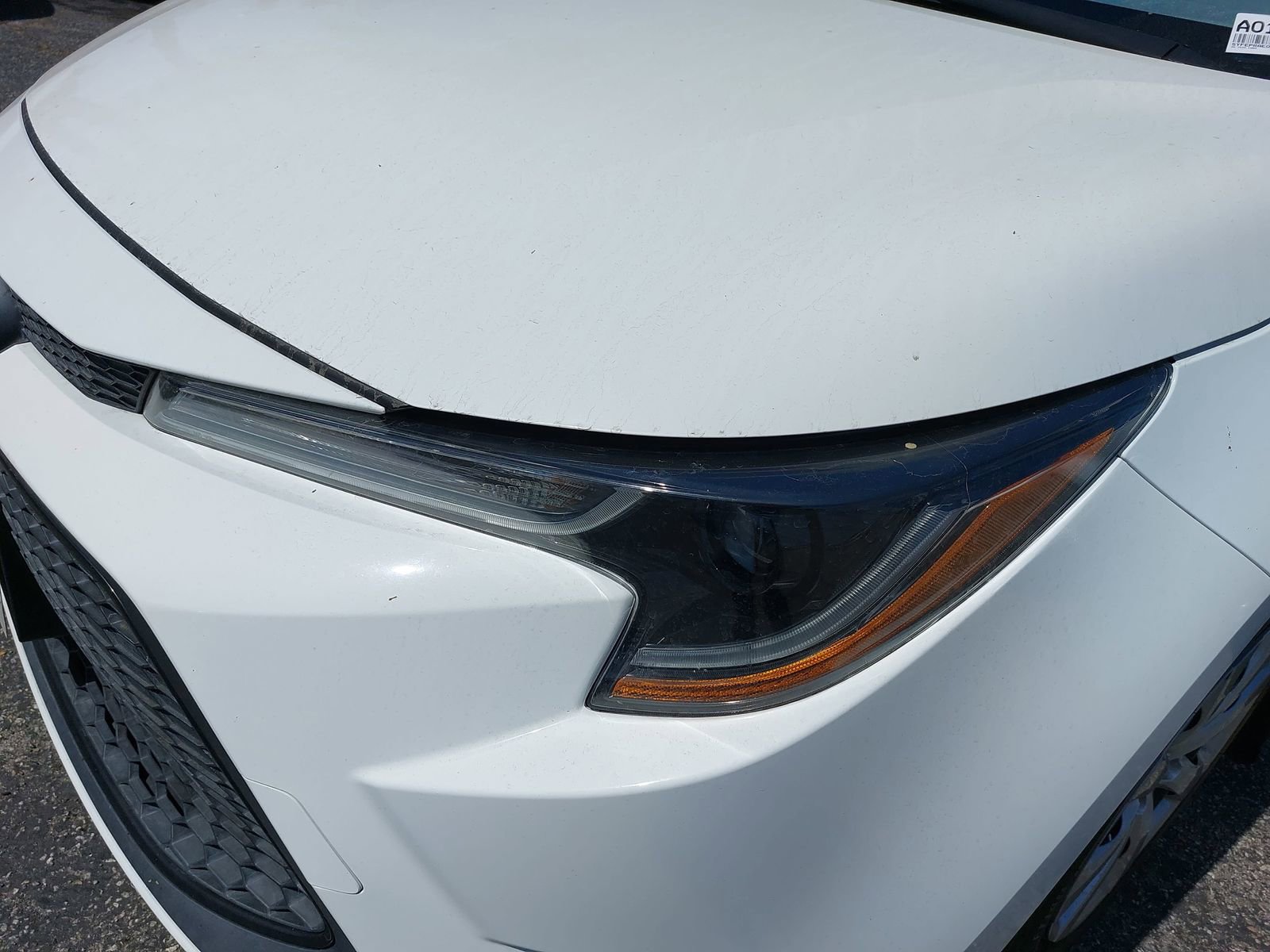 Used 2020 Toyota Corolla LE w/ Carpet Mat Package (TMS) FWD image 8