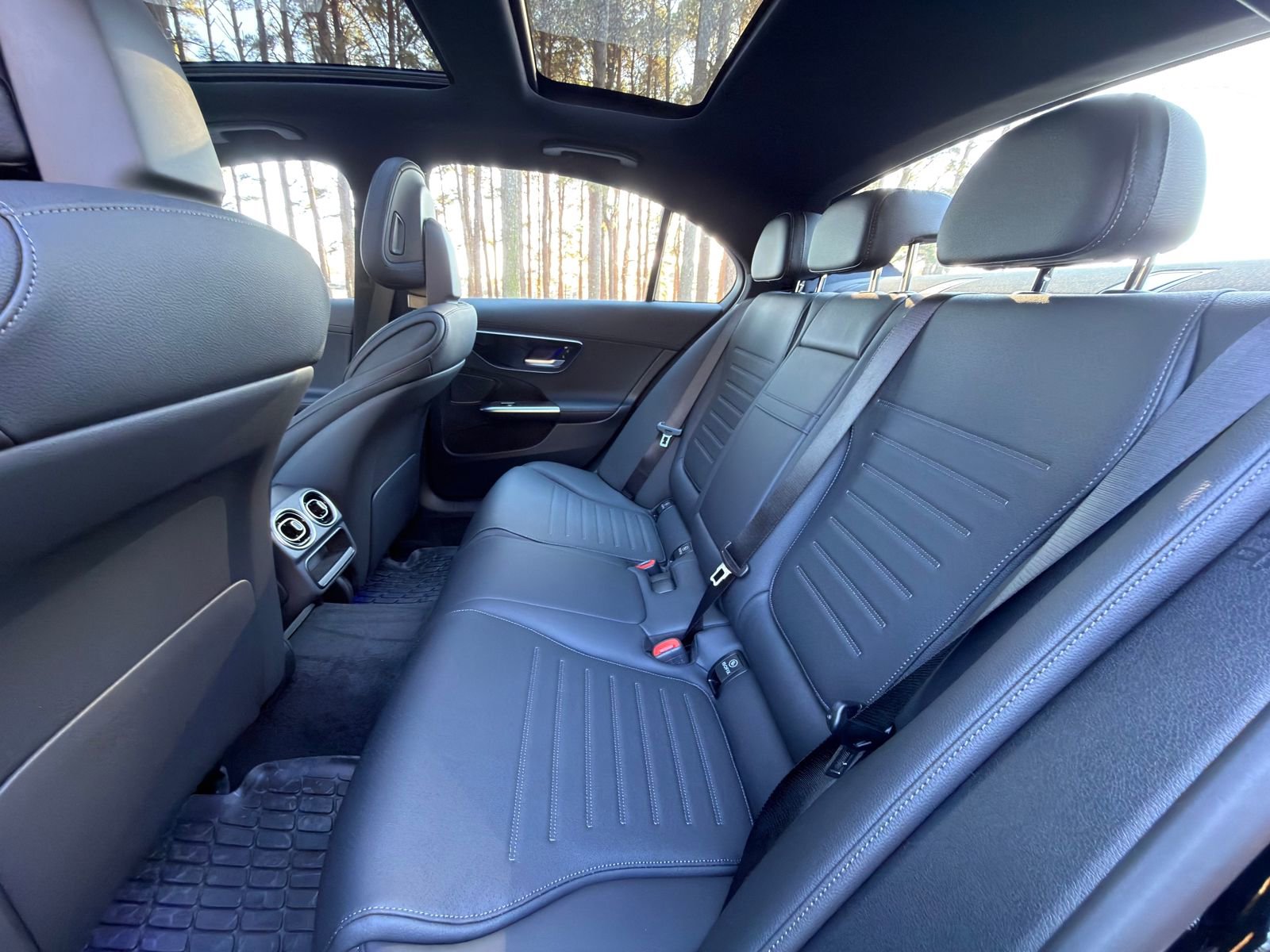 New 2026 Mercedes-Benz C 300 Sedan image 13