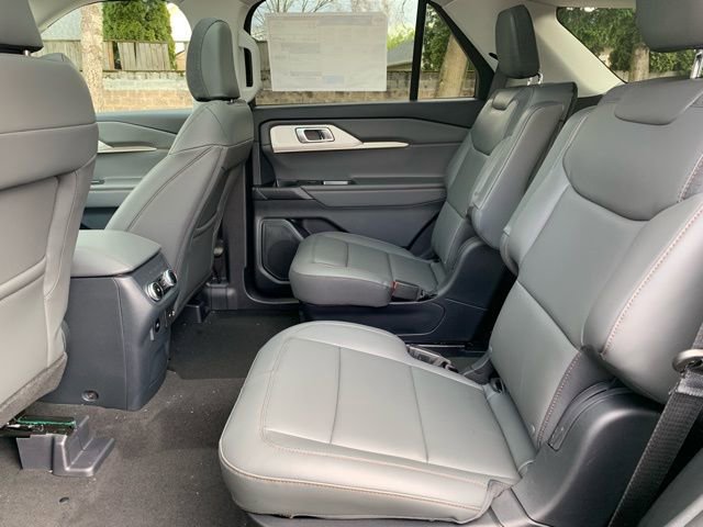 New 2026 Ford Explorer Active w/ Active Comfort Package image 17