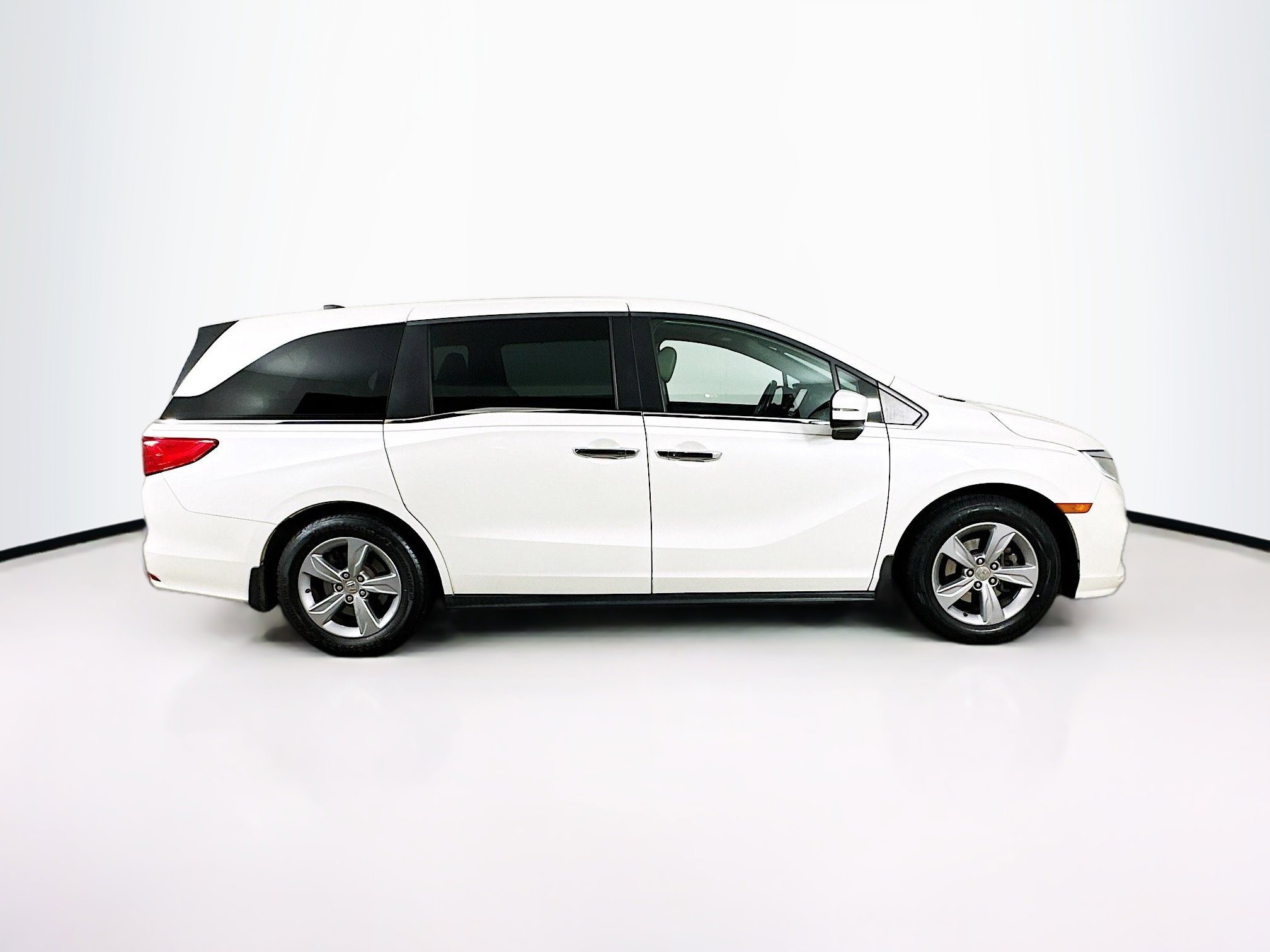 Used 2018 Honda Odyssey EX-L image 10