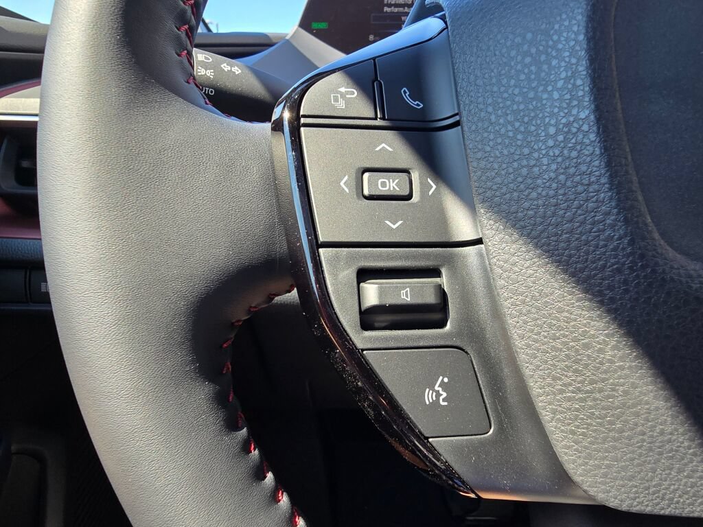 New 2027 Toyota Prius Plug-In Hybrid FWD image 20