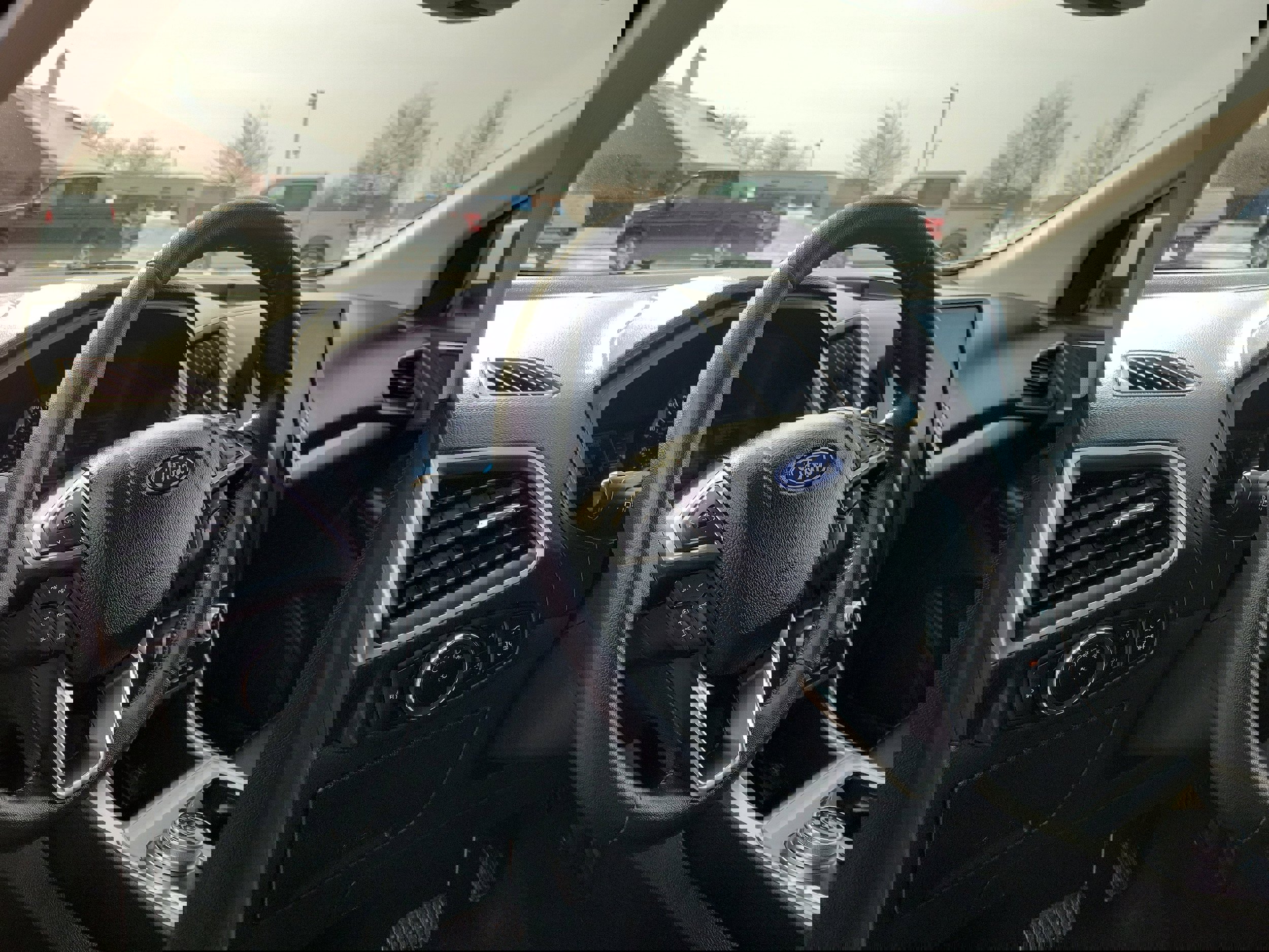 Used 2024 Ford Edge SEL w/ Convenience Package image 21