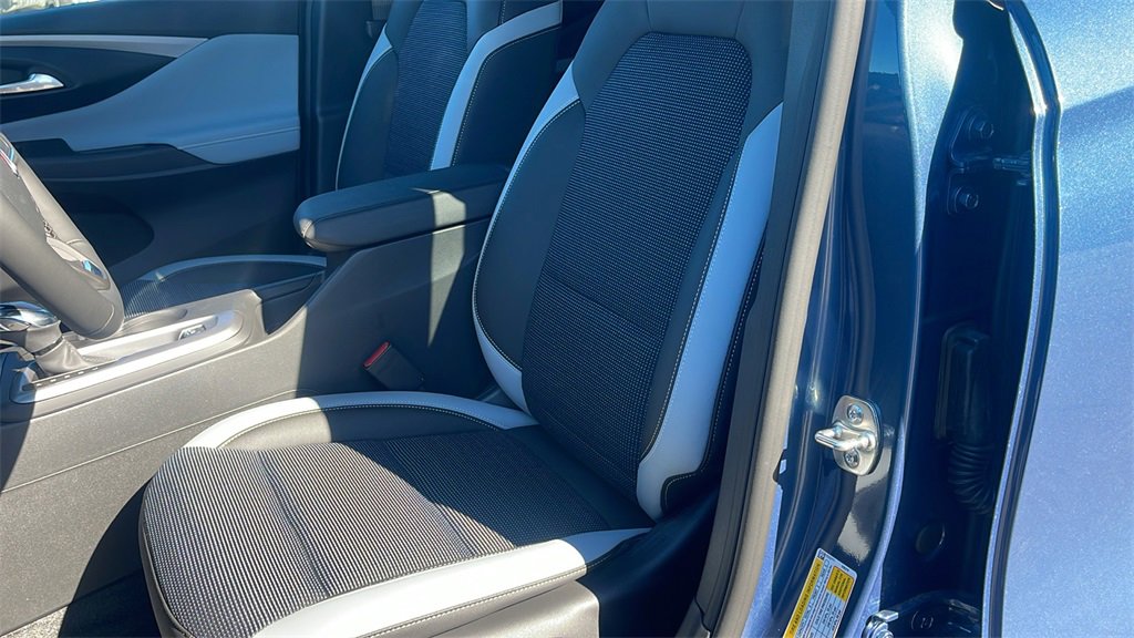 New 2025 Buick Envista Preferred w/ Convenience I Package image 9