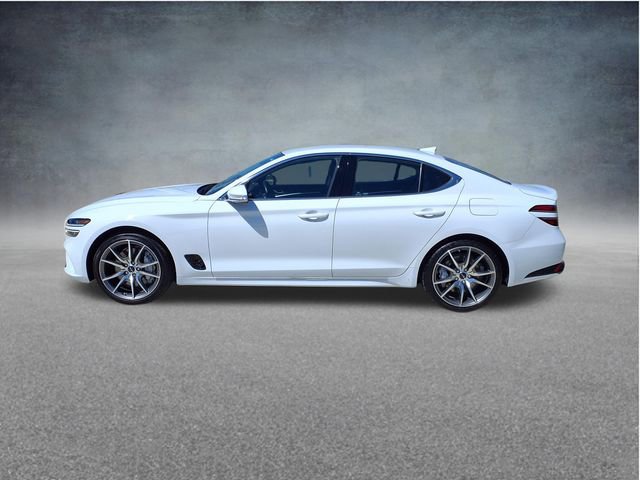 Used 2025 Genesis G70 2.5T RWD image 5