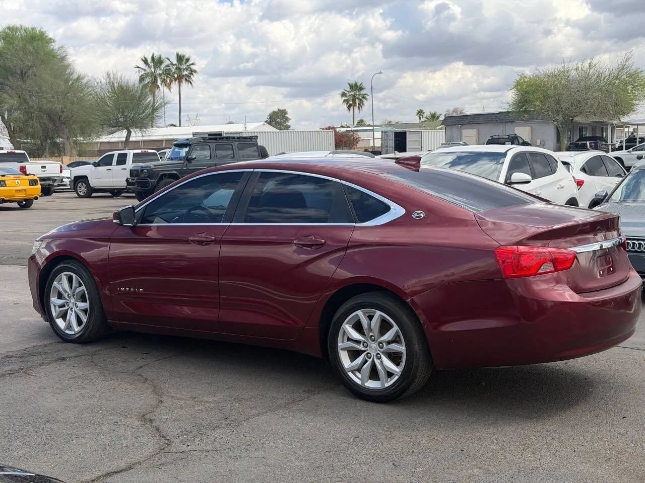 Used 2017 Chevrolet Impala LT w/ Convenience Package FWD image 5