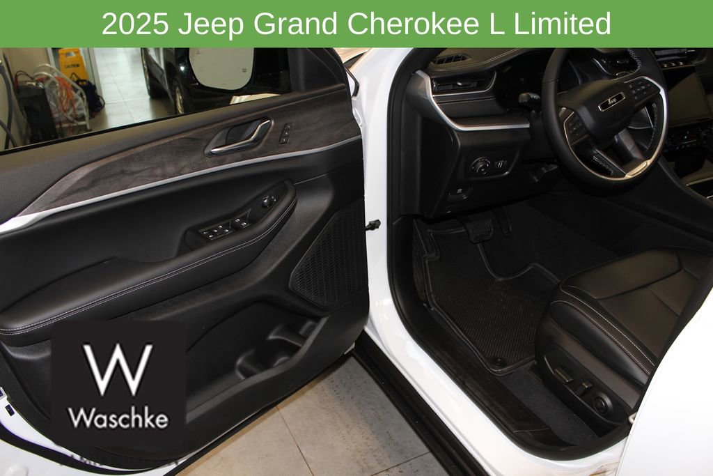 New 2025 Jeep Grand Cherokee L Limited w/ Trailer Tow Package image 12