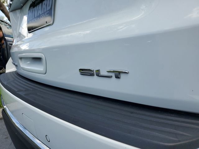 Used 2024 GMC Yukon SLT w/ SLT Luxury Package RWD image 8