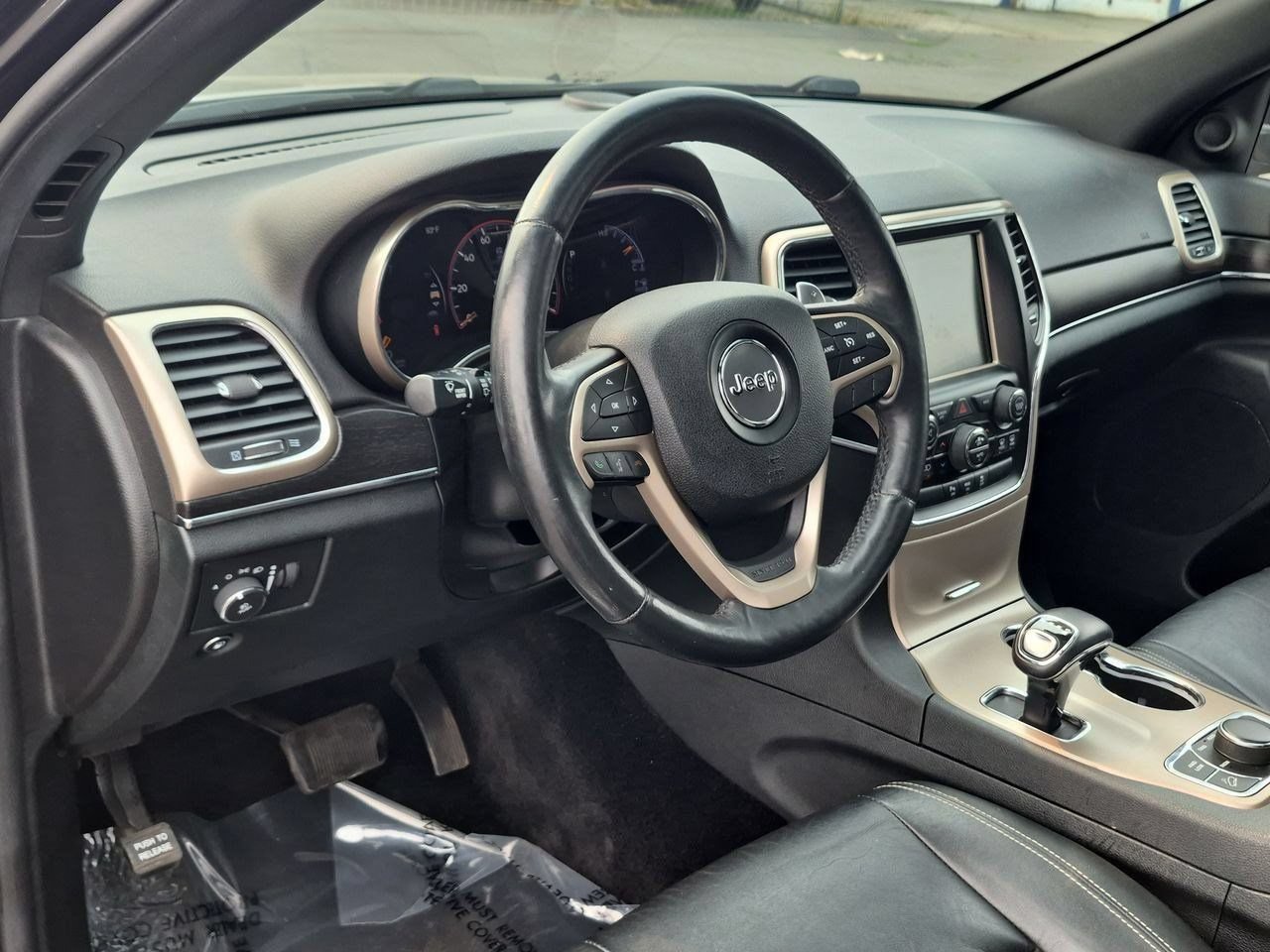 Used 2014 Jeep Grand Cherokee Limited AWD/4WD image 11