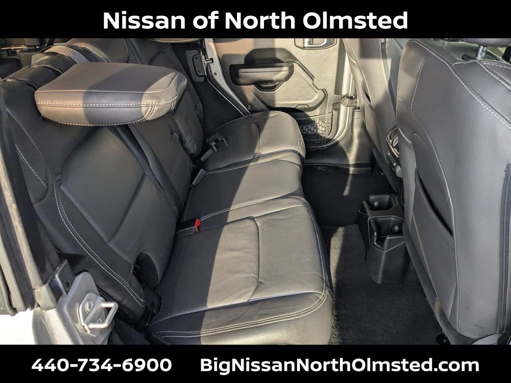 Used 2018 Jeep Wrangler Unlimited Sport S AWD/4WD image 25