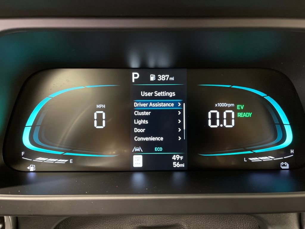 Certified 2025 Hyundai Elantra Blue image 20