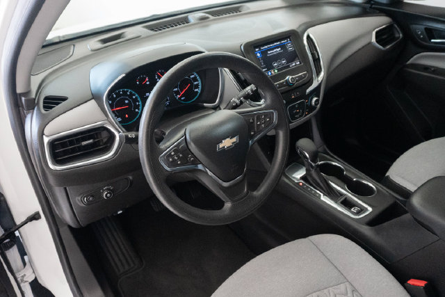 Used 2024 Chevrolet Equinox LS FWD image 3
