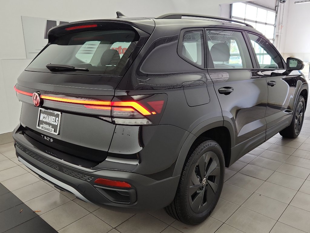 New 2026 Volkswagen Taos S image 4