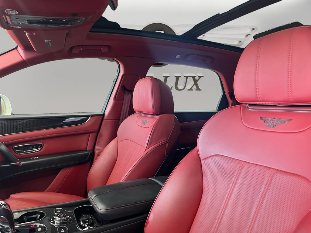 Used 2020 Bentley Bentayga AWD/4WD image 9