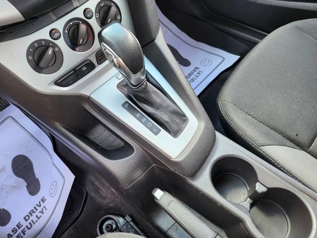 Used 2014 Ford Focus SE FWD image 27