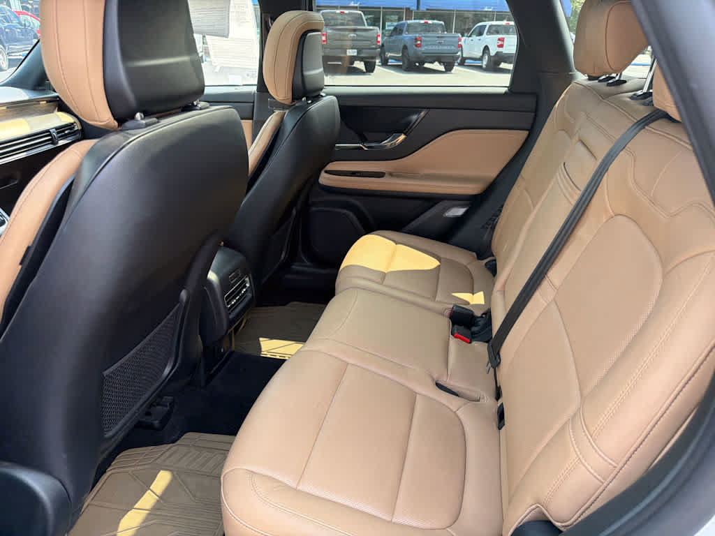 Used 2020 Lincoln Corsair Reserve w/ Elements Package AWD/4WD image 16