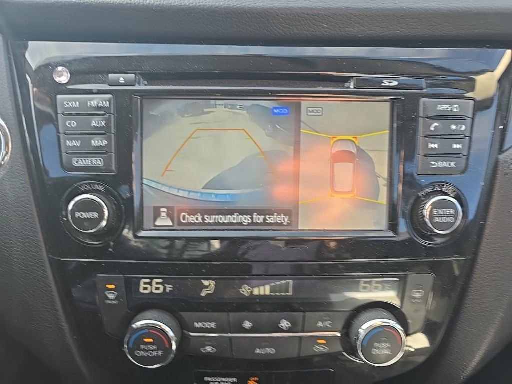 Used 2017 Nissan Rogue Sport SV w/ SV Premium Package image 17