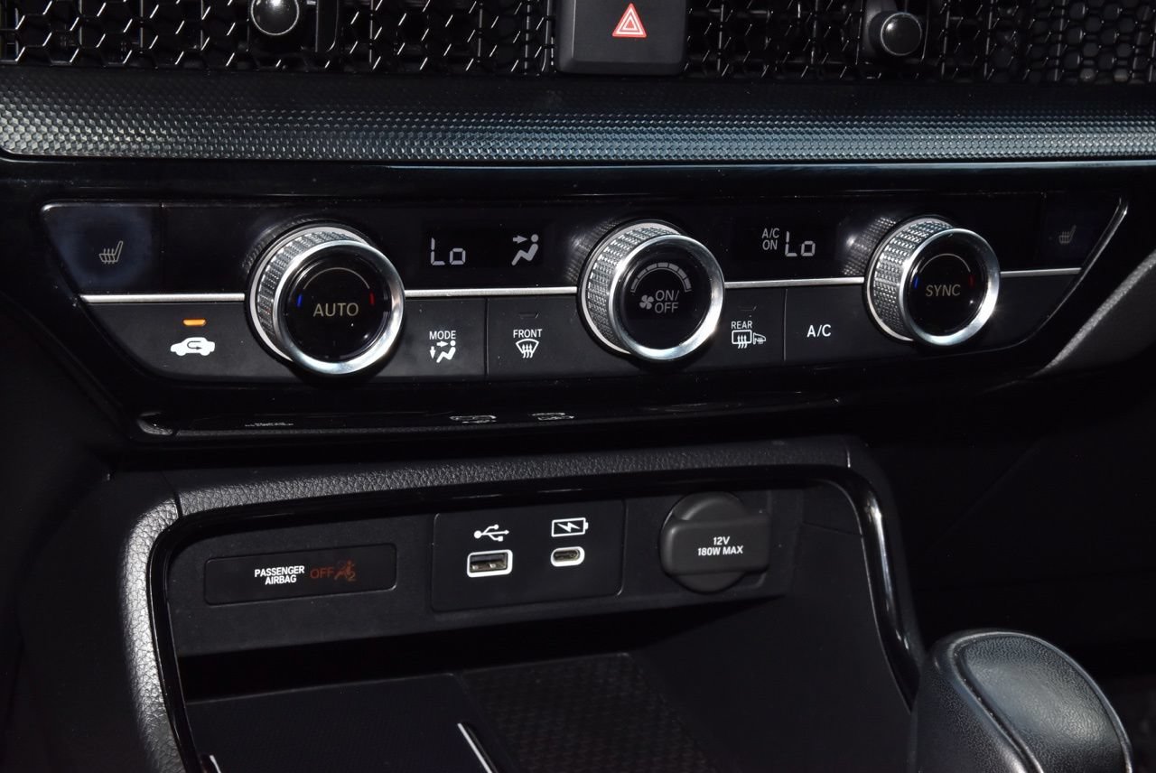 Used 2024 Honda CR-V Sport Touring image 29