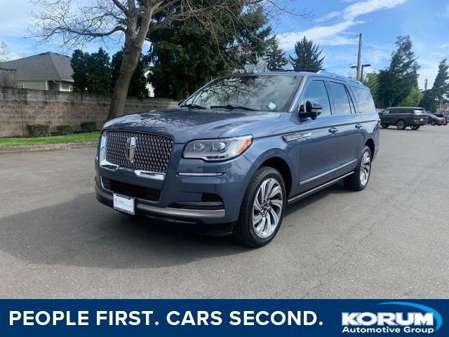 Certified 2023 Lincoln Navigator L Reserve image 1
