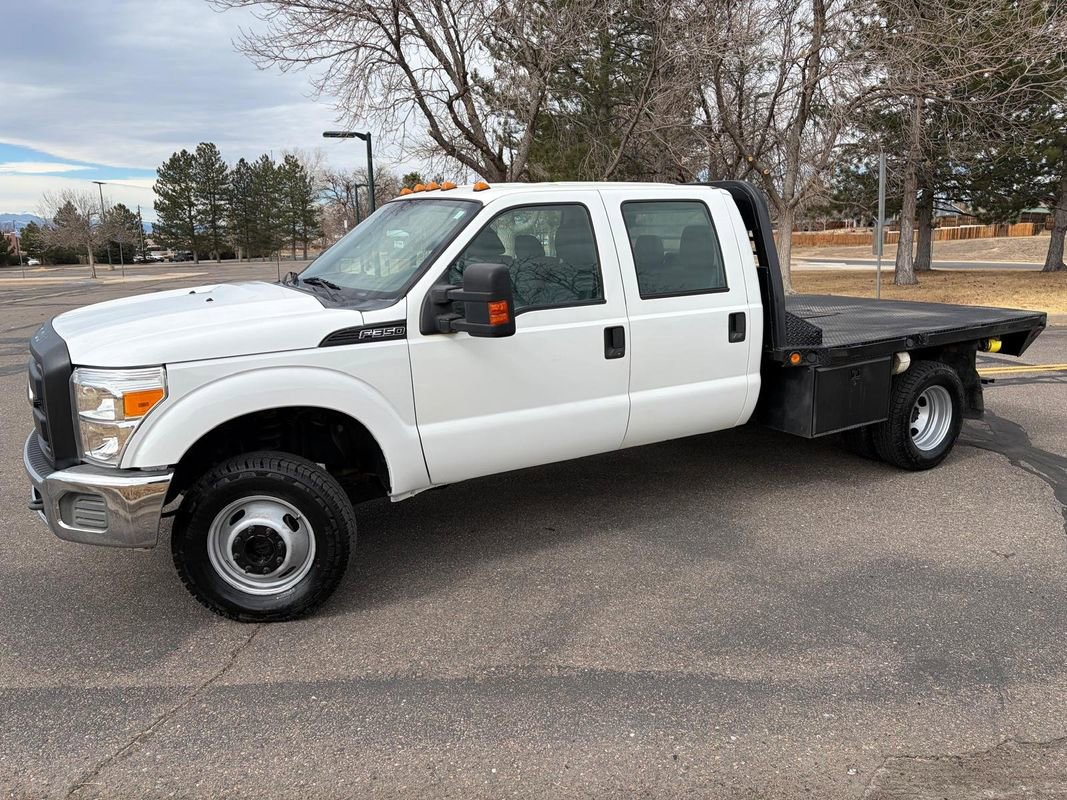Used 2011 Ford F350 XL w/ PWR Equipment Group image 3