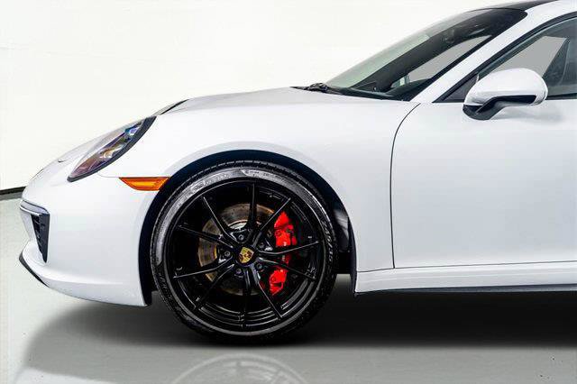 Used 2019 Porsche 911 Carrera 4S AWD/4WD image 19