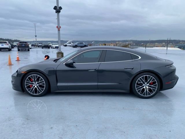 Used 2022 Porsche Taycan 4S image 5